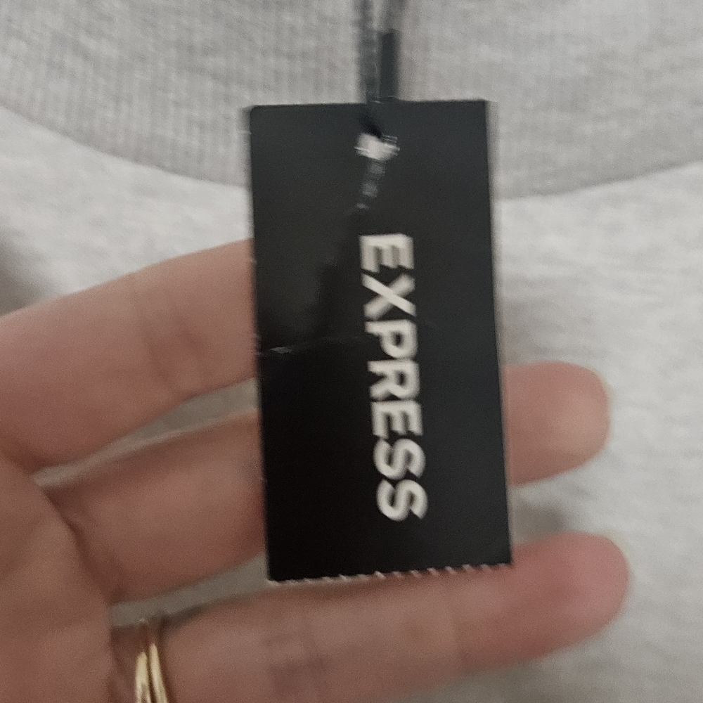 Nwt Express Oversized Size Medium - image 6